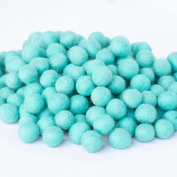 2 cm New Zealand Wool Felt Balls – Perfect for Crafts & DIY Home Decor- 300 pcs