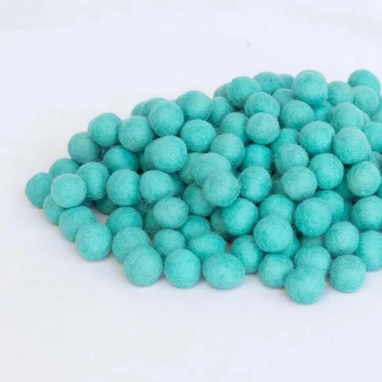 2 cm New Zealand Wool Felt Balls – Perfect for Crafts & DIY Home Decor- 300 pcs